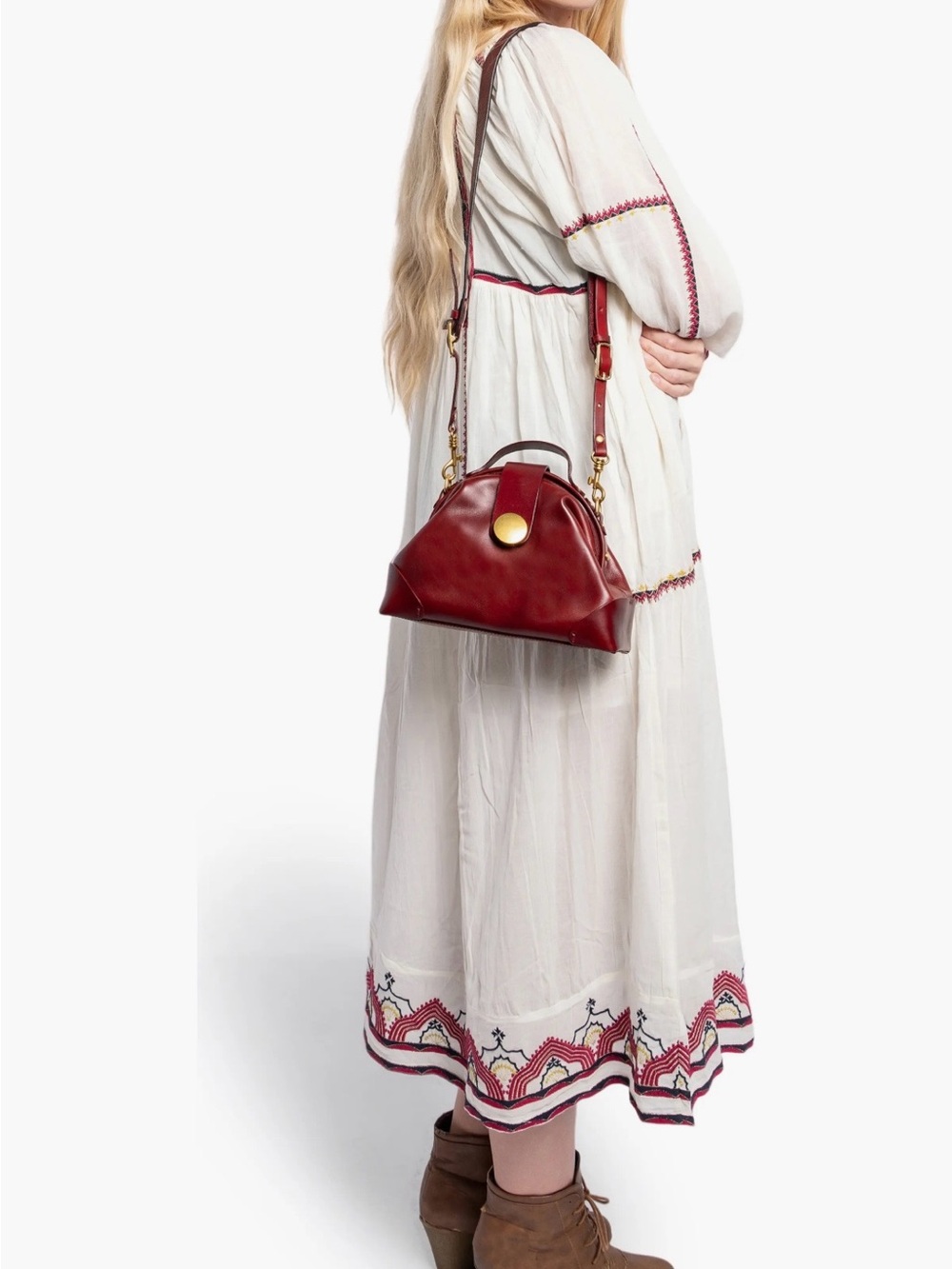 Deep Red Soul Leather Shoulder Bag with Gold Accent